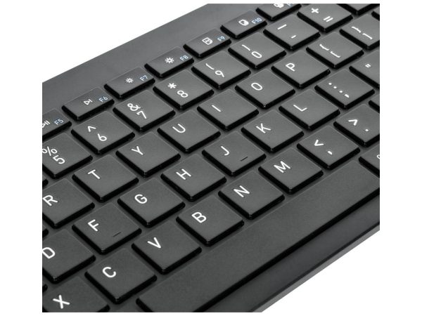 Targus Midsize Multi-Device Bluetooth Antimicrobial Keyboard - Wireless Connectivity - Bluetooth - English (US) - QWERTY Layout - PC, Mac - AAA Battery Size Supported - Black - AKB863US - Image 4