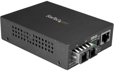 StarTech MCMGBSCMM055 Fiber Media Converter – 1000Base-SX – 550m – Multi Mode – Fiber to Ethernet Converter – Fiber to Copper Converter
