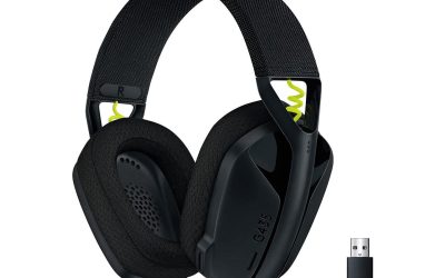 Logitech G435 LIGHTSPEED and Bluetooth Wireless Gaming Headset – Lightweight over-ear headphones, built-in mics, 18h battery, compatible with Dolby Atmos, PC, PS4, PS5, Nintendo Switch, Mobile – Black