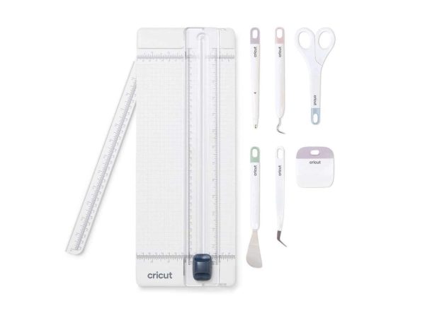Cricut Essential Tool Set - 7 Peice Set  2008760 - Image 2