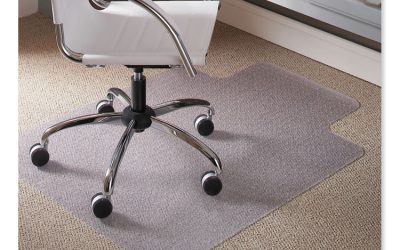 EverLife Light Use Chair Mat for Flat to Low Pile Carpet, Rectangular with Lip, 45 x 53, Clear