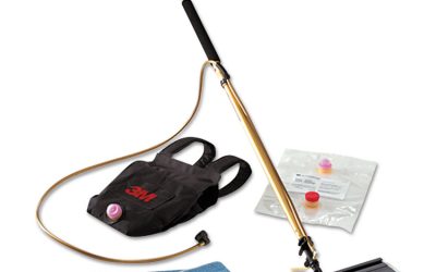 Easy Shine Applicator Kit, 18″ Wide White Microfiber Head, 43″ to 63″ Gold/Black Aluminum Handle