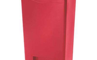Streamline Resin Step-On Container, Front Step Style, 13 gal, Polyethylene, Red