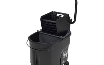 Wavebrake 2.0 Bucket/wringer Combos, Side-Press, 35 Qt, Plastic, Black