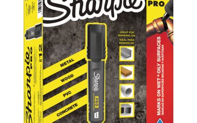 Pro Permanent Marker, Broad Chisel Tip, Black, Dozen