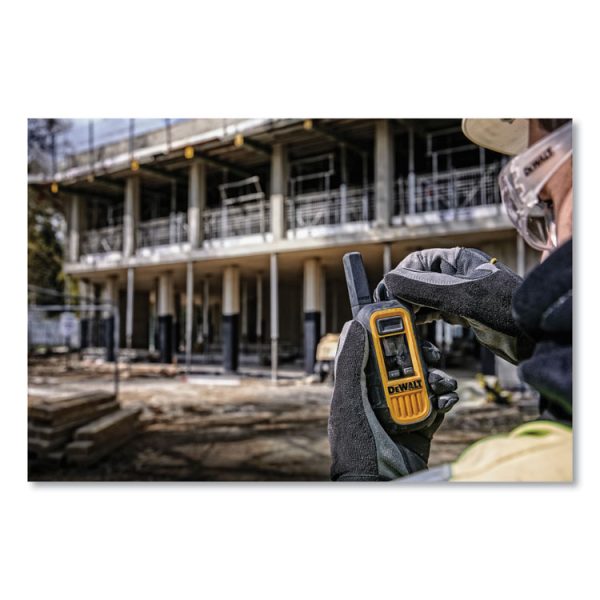 DXFRS300BCH Heavy-Duty Walkie Talkies, 1 W, 22 Channels - Image 2