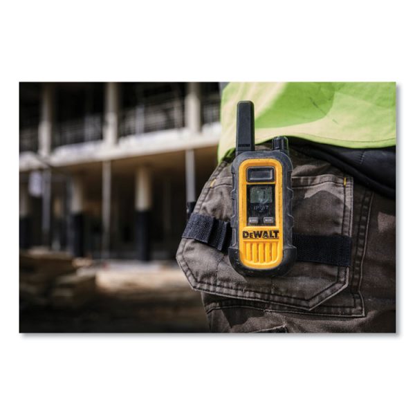 DXFRS300BCH Heavy-Duty Walkie Talkies, 1 W, 22 Channels - Image 3