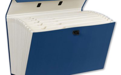 Expanding File Box, 16.63″ Expansion, 19 Sections, Twist-Lock Latch Closure, 2/5-Cut Tabs, Legal Size, Blue