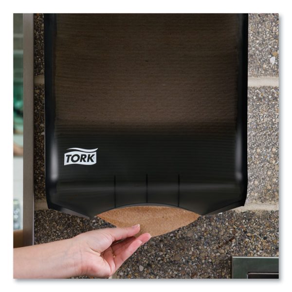 Universal Multifold Hand Towel, 1-Ply, 9.13 x 9.5, Natural, 250/Pack, 16 Packs/Carton - Image 7